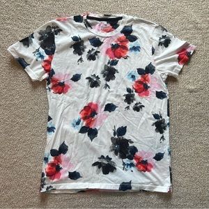 Hollister T-Shirt